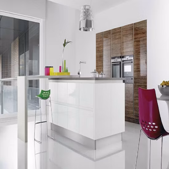 建設プロジェクトのための良質の新しいデザインの競争力のある価格 MDF 木製ドア